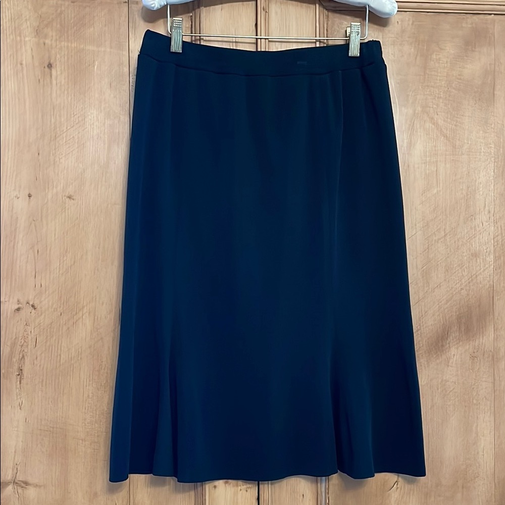 Elegant Black Women's Skirt by Misook